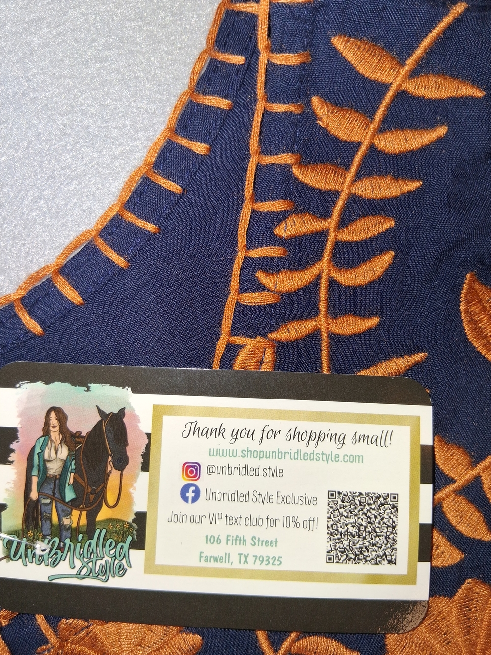 Embroidered Boho Blouse – Navy & Rust Floral (Size XL) NWOT - Picture 3 of 9